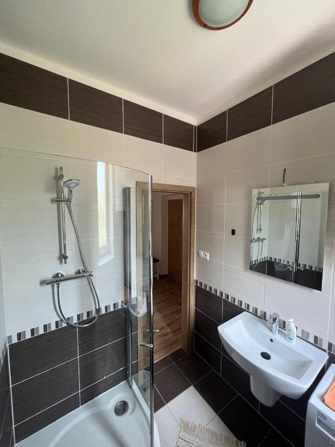 Elegantny V Srdci Mesta Apartment